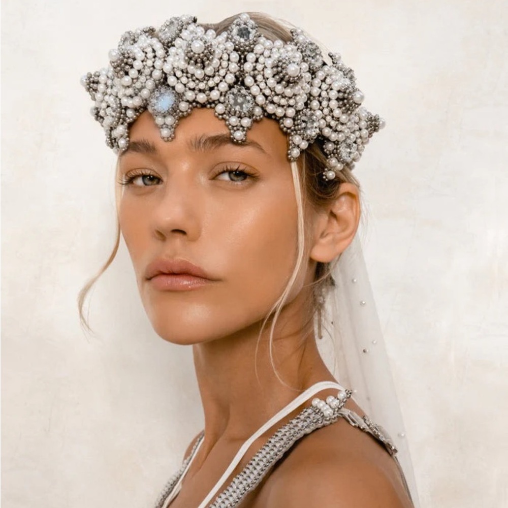 Object & Dawn Eingana Modular Crown Pearl and Velvet